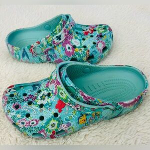 Crocs Unisex-Kids Classic Disney Vera Bradley Little Mermaid Clog Size J3